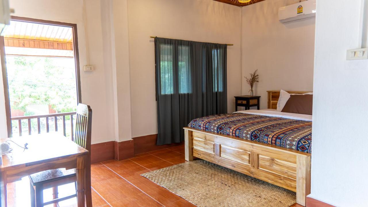 La Casa Hostel Луанґпхабанґ Екстер'єр фото